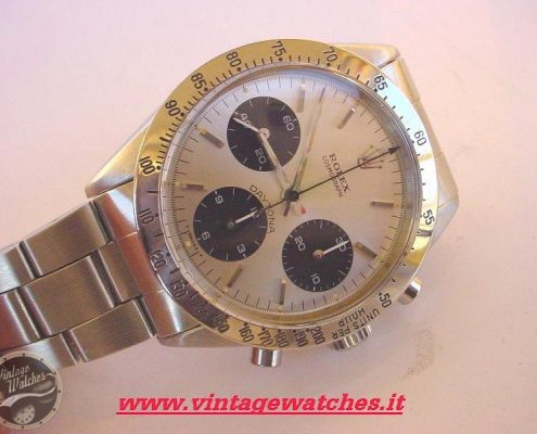 Rolex Daytona ref. 6239 ser. 19283** Bezel 200 – Photogallery